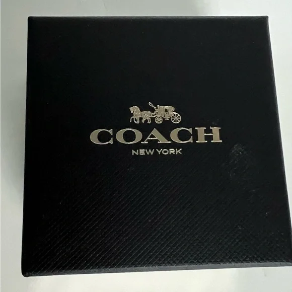 Coach Open Circle Slider Bracelet - Picture 4 of 5